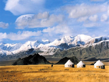 Adventurous Western Mongolia Tour